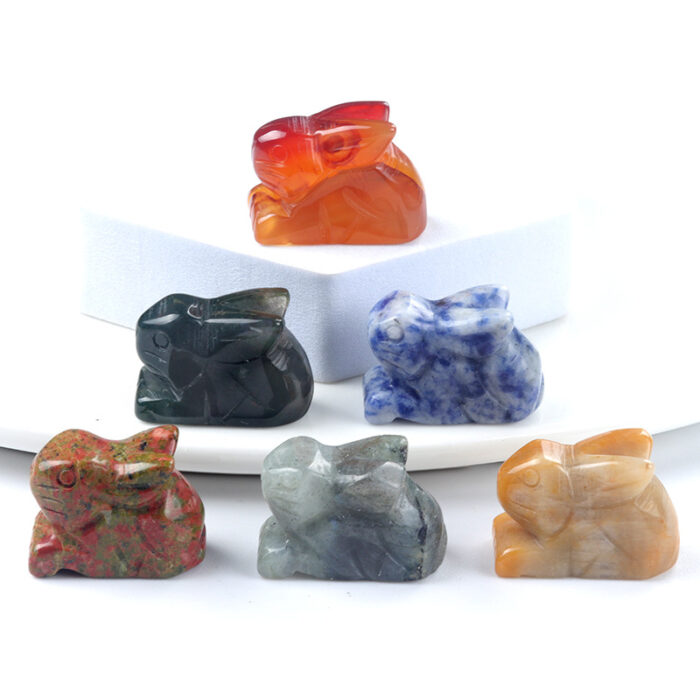 119_3-2.jpg Natural Crystal Agate Rabbit Carving