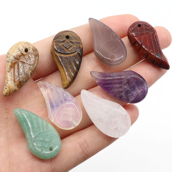126_3-2.jpg Natural Amethyst Jade Wing Carving